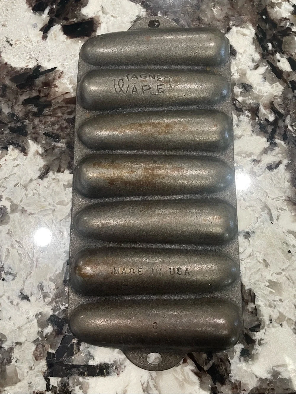 Wagner Ware Cast Iron Corn Stick Pan Mold - Vintage